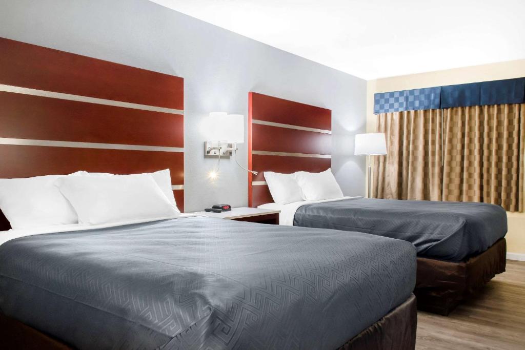 Escape Inn Hershey photo