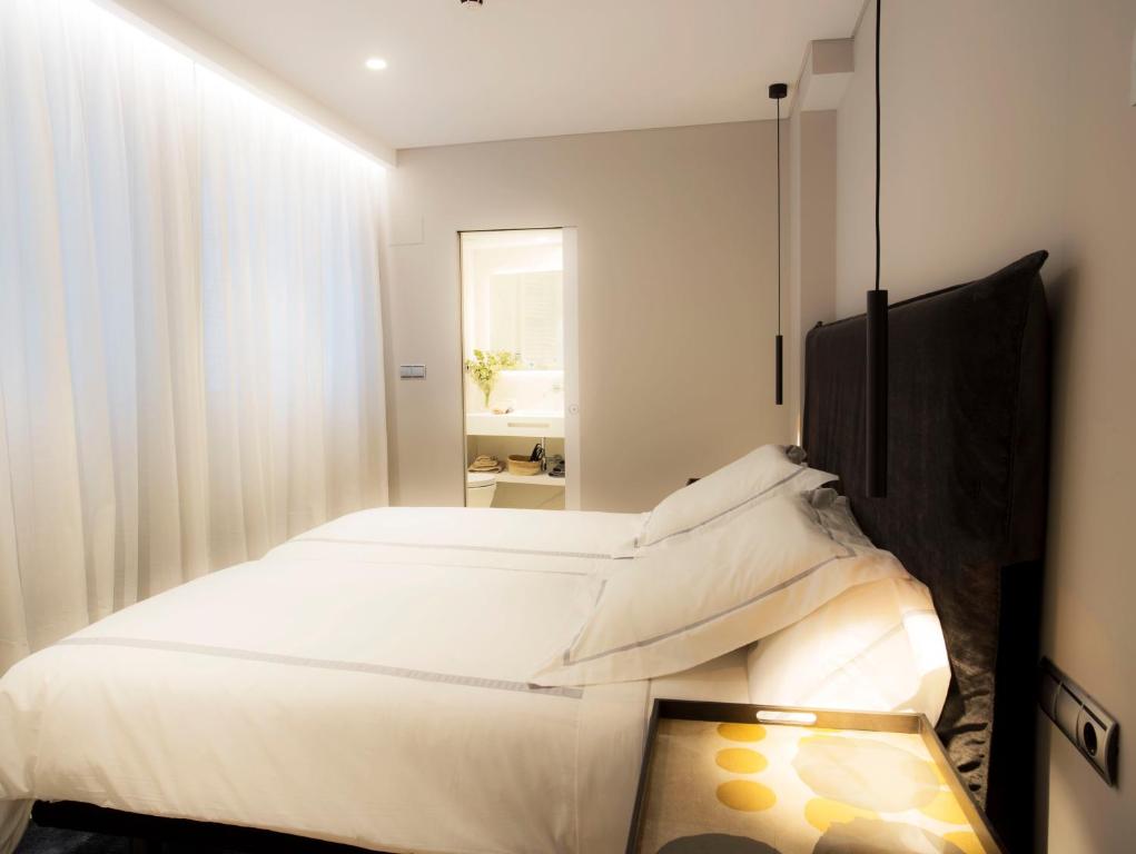 U-Sense Madrid Santa Ana - 3