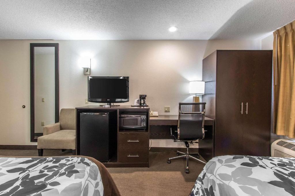 Sleep Inn - Tweepersoonskamer Met Twee Tweepersoonsbedden - Niet Roken