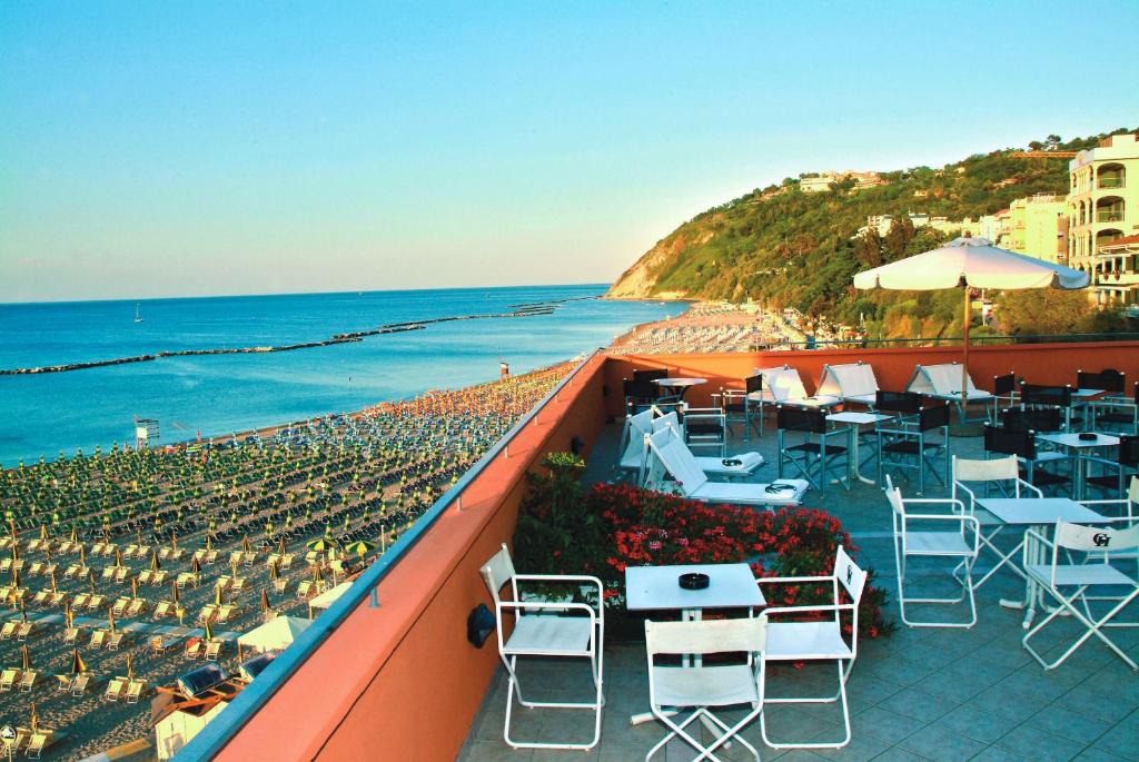 Giovanna Regina Hotel