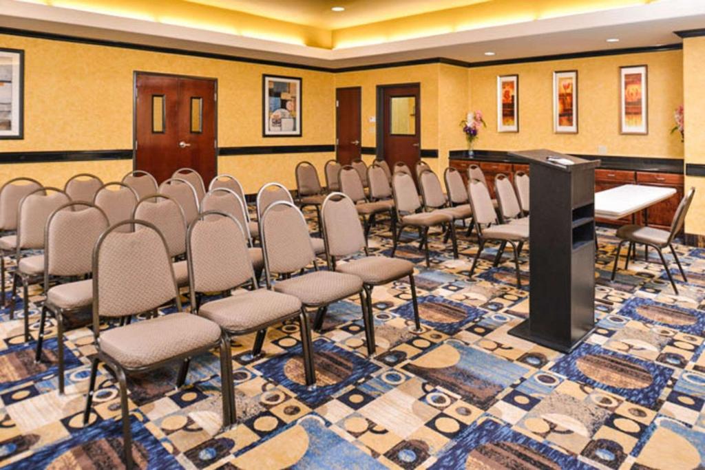 Sleep Inn & Suites Downtown Houston Near Convention Center photo