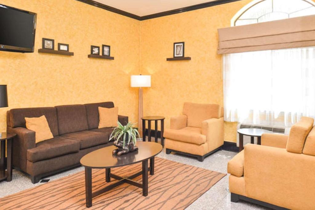 Sleep Inn & Suites Downtown Houston Near Convention Center photo
