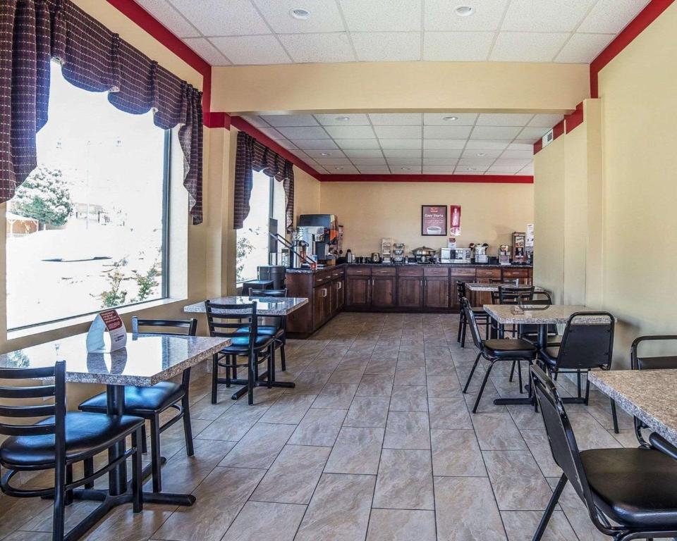 Restaurace v ubytování Econo Lodge St George North - Near Pioneer Park