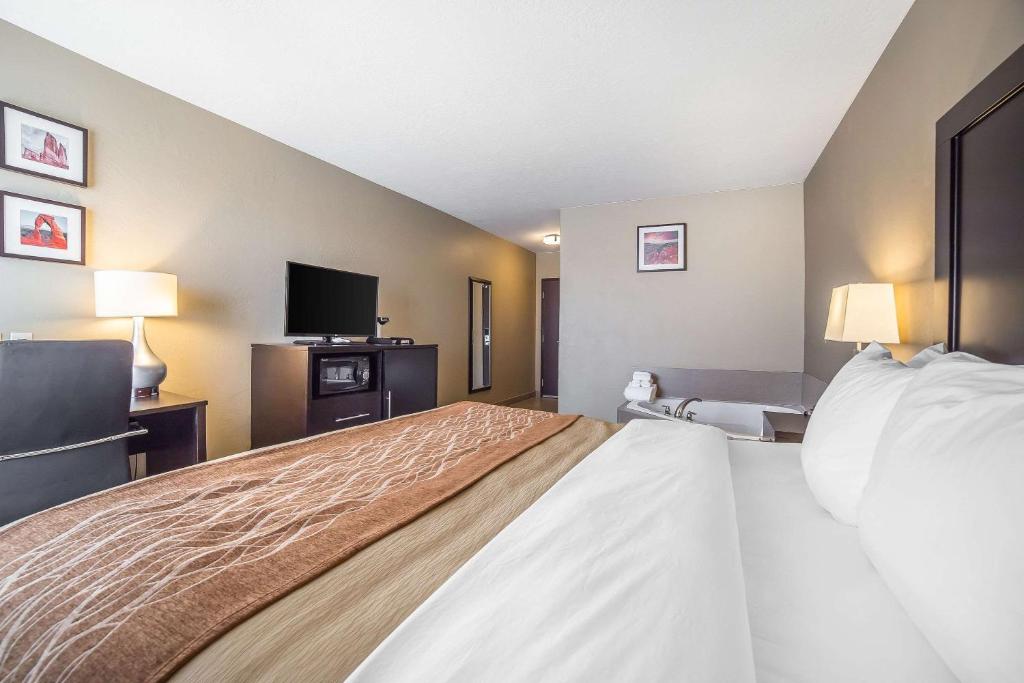 Comfort Inn & Suites Vernal - National Monument Area - Suite King Con Idromassaggio - Non Fumatori