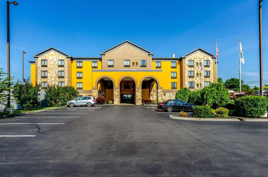 Quality Inn & Suites Abingdon photo