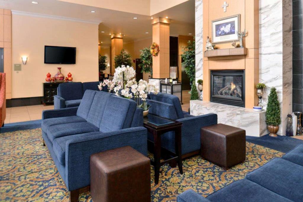 Posezení v ubytování Comfort Suites Airport Tukwila Seattle