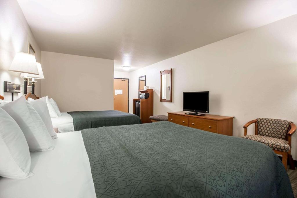 Quality Inn & Suites Federal Way - Seattle - Habitación Con 2 Camas Grandes - No Fumadores