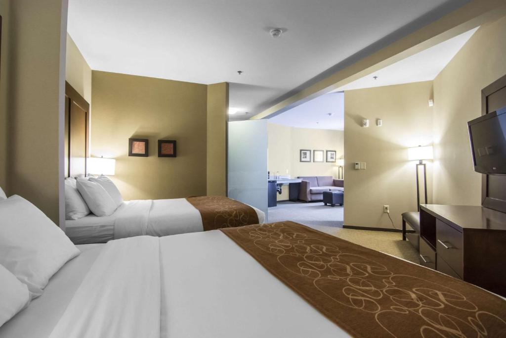 Comfort Suites - Resim 40