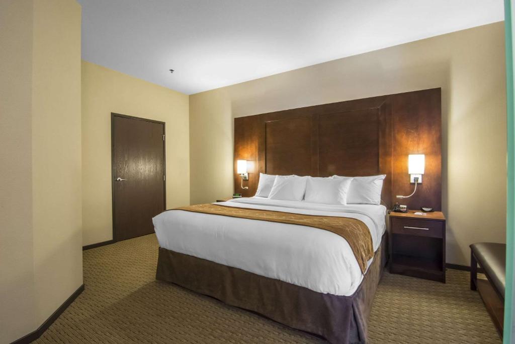 Comfort Suites - Resim 22