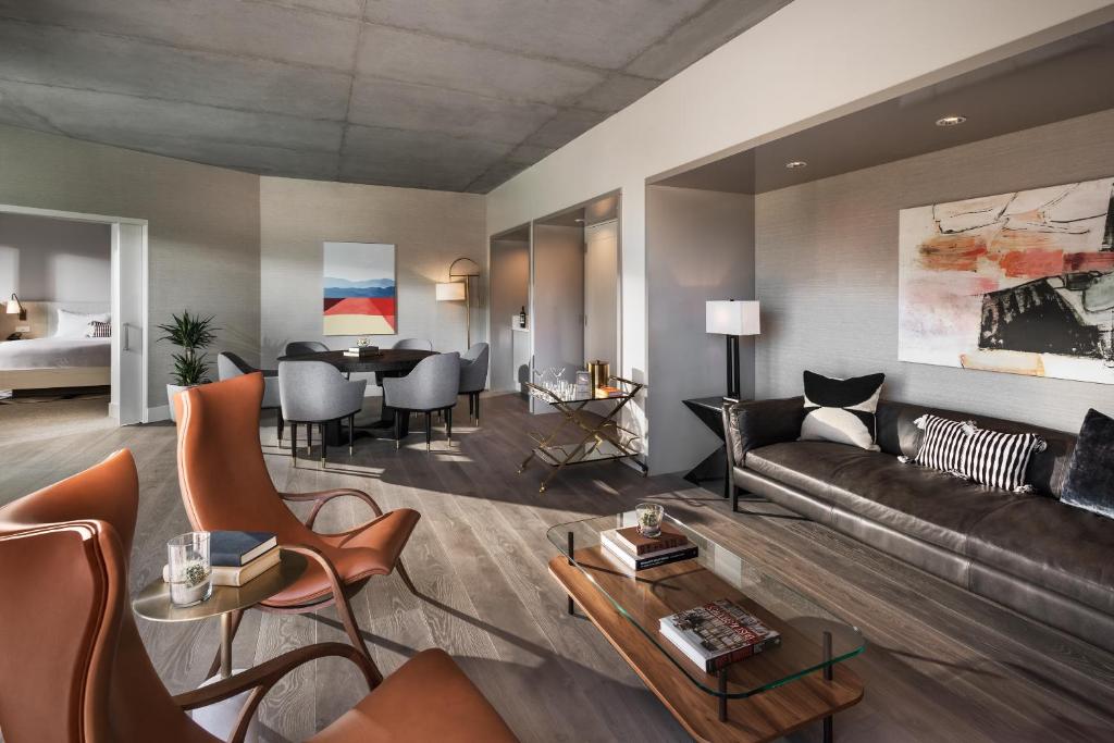 Mountain Shadows Resort Scottsdale - 骆驼背总统套房