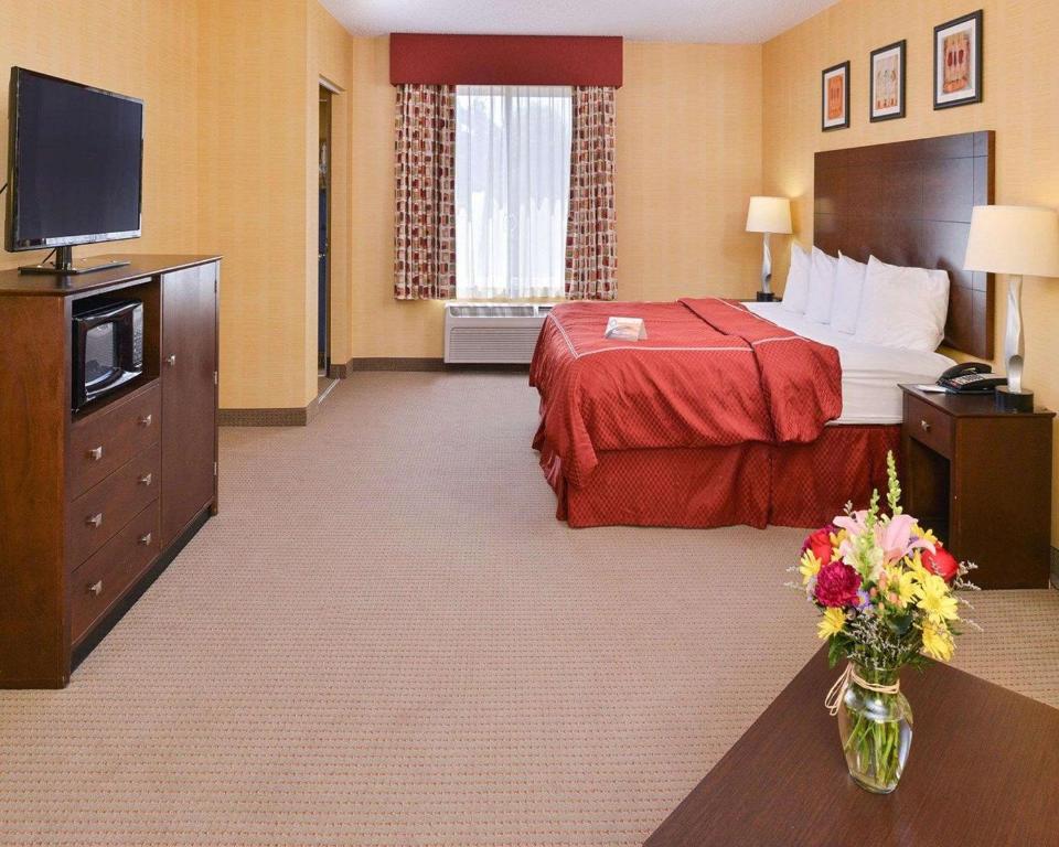 Quality Suites - King Suite - No Fumadores