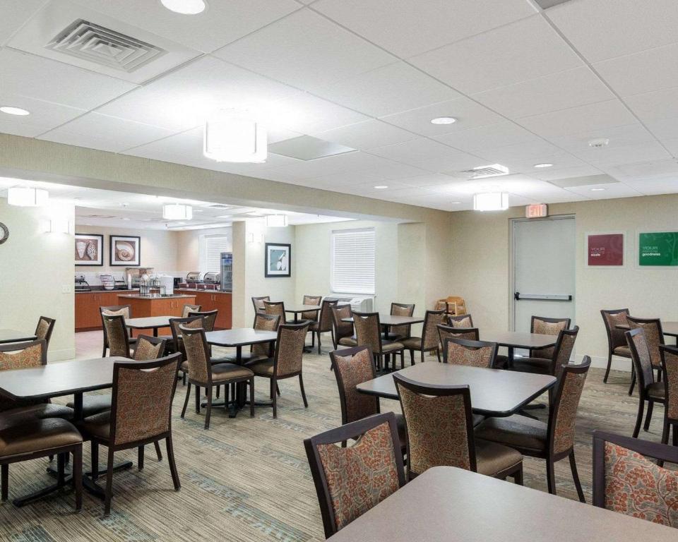Restaurace v ubytování Comfort Inn Rehoboth Beach