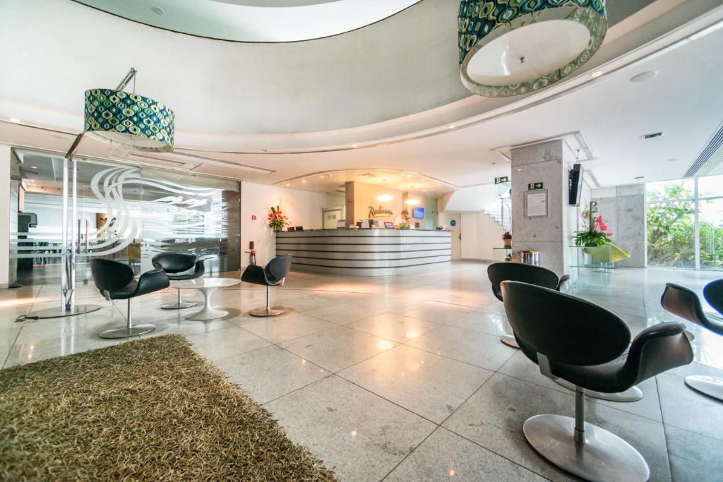  RAD2704 Wonderful oceanfront flat in Boa Viagem