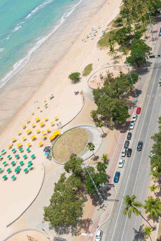  RAD2704 Wonderful oceanfront flat in Boa Viagem
