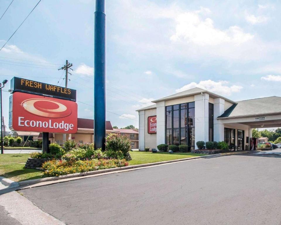 Certifikát, hodnocení, plakát nebo jiný dokument vystavený v ubytování Econo Lodge Springfield I-44