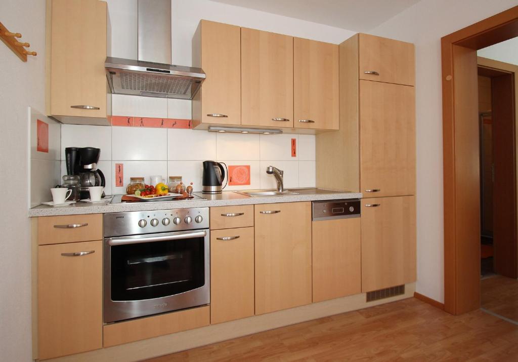 Kuchyň nebo kuchyňský kout v ubytování Haus Lorenz