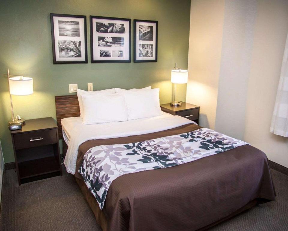 Sleep Inn University Place - Reine Room - Accès Aux Invalidité / Non-fumeur