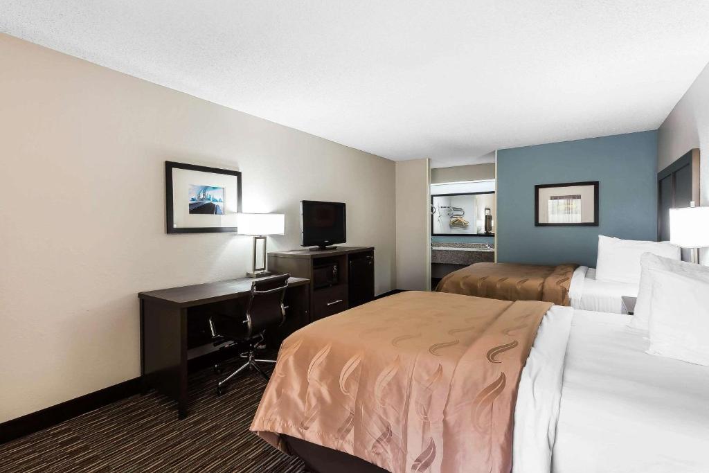 Quality Inn & Suites Mooresville-Lake Norman - Habitación Con 2 Camas Grandes - No Fumadores
