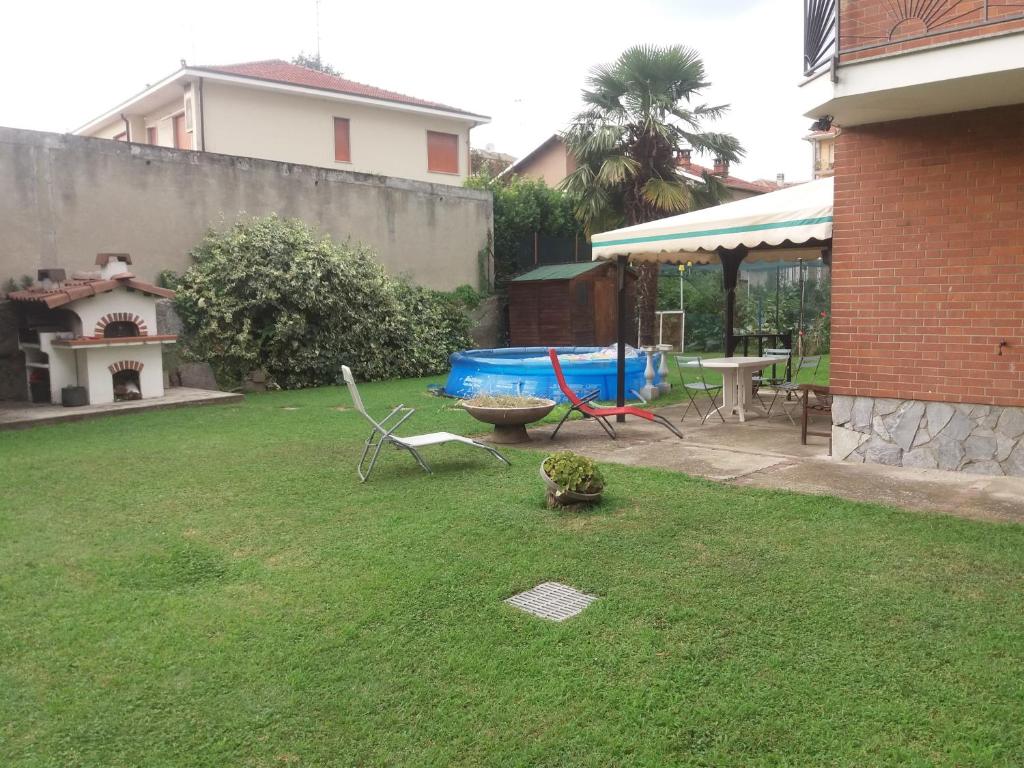 Bazén v ubytování la casa di sotto nebo v jeho okolí