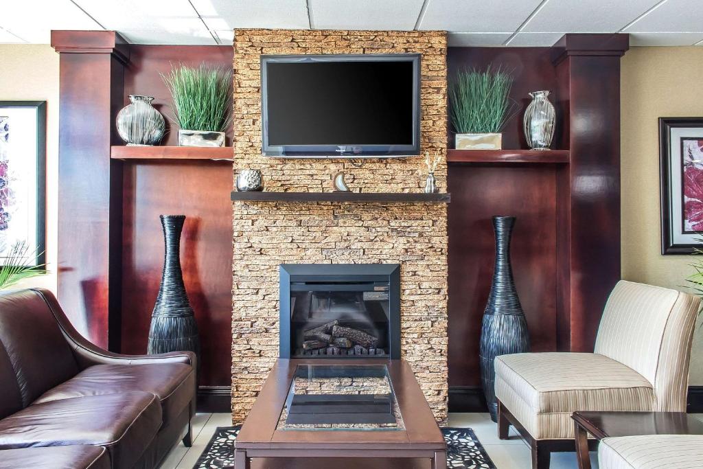Quality Inn near Mountain Creek photo