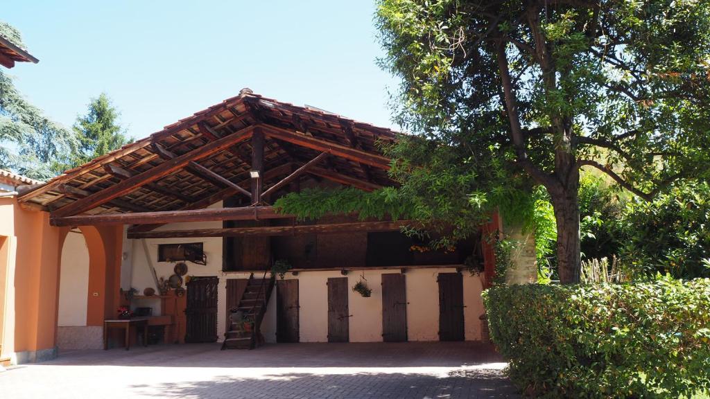 Budova, kde se bed and breakfast nachází