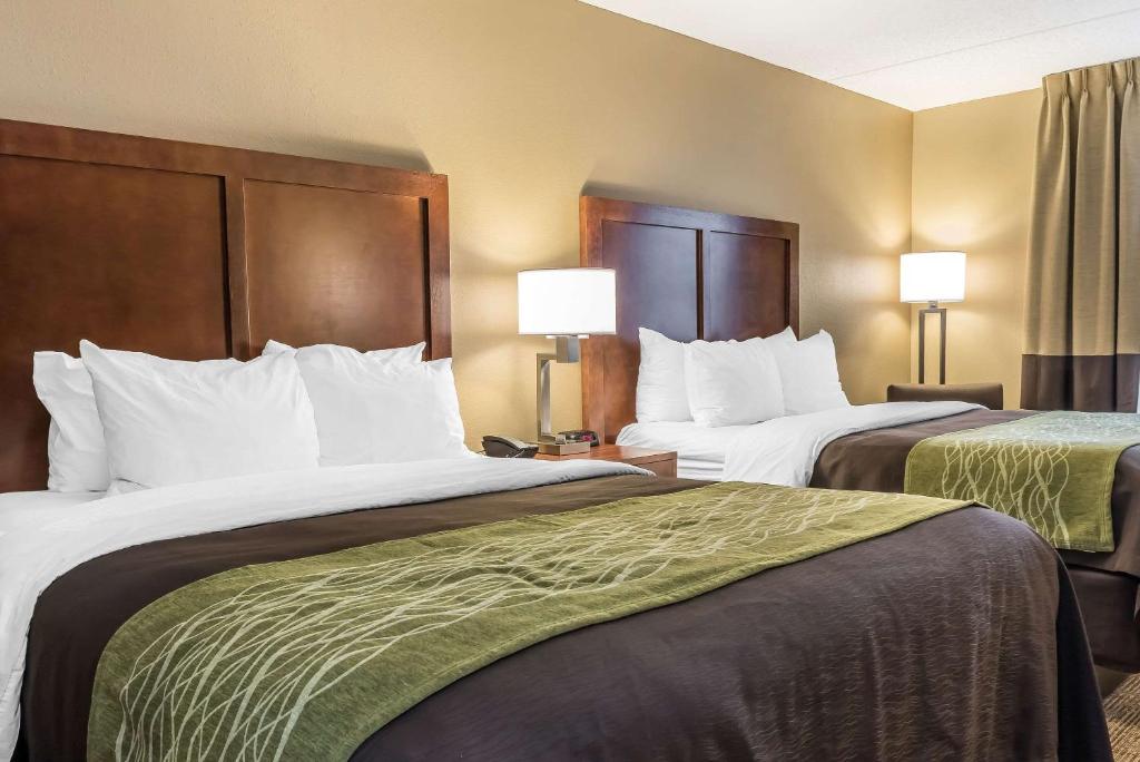 Comfort Inn & Suites Piqua-Near Troy-I75 - Chambre Queen Avec Deux Lits Queen - Non-fumeur