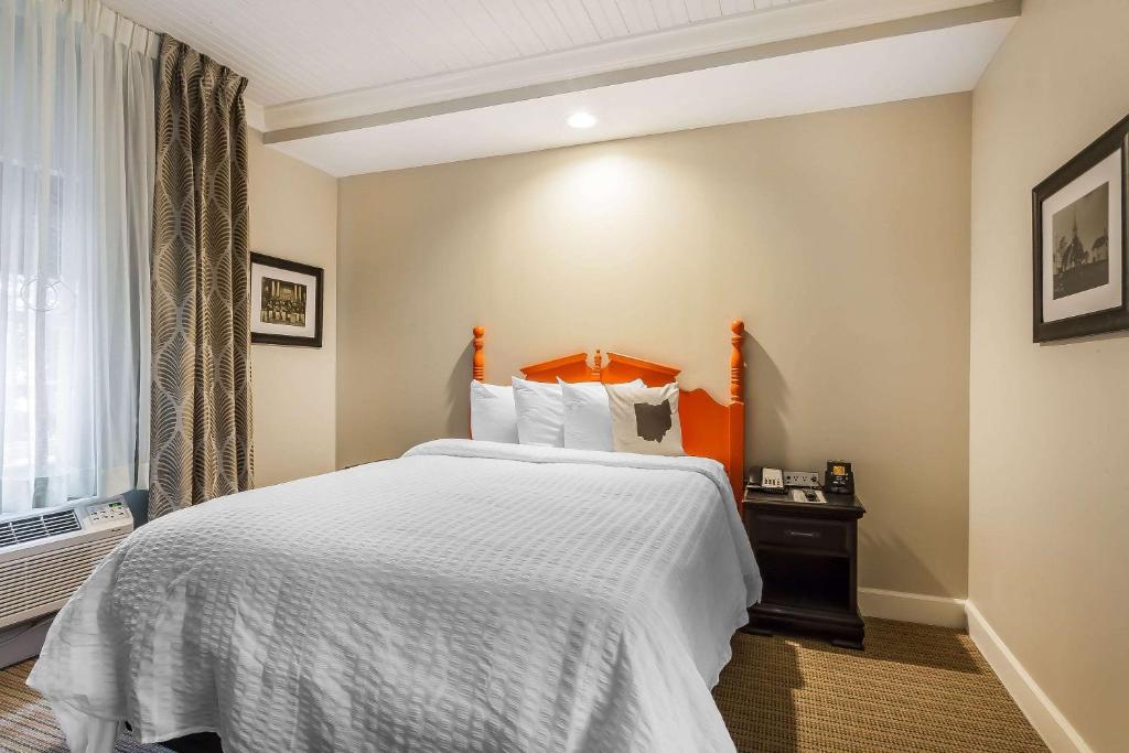 The Aurora Inn Hotel and Event Center - Habitación Estándar King