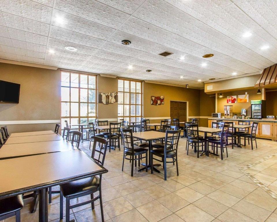 艾达Quality Inn Ada near University的相册照片