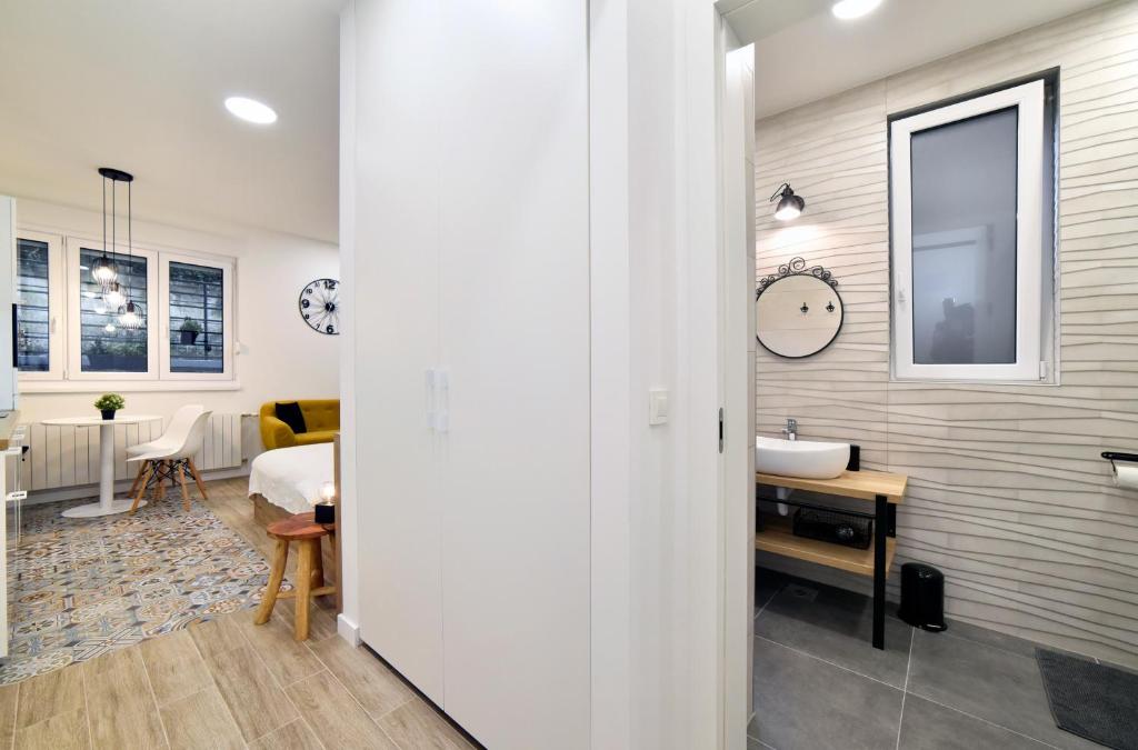 Fishnjak Apartments - 10