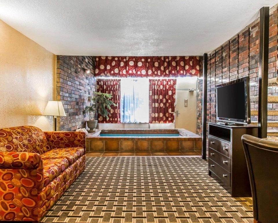 艾达Quality Inn Ada near University的相册照片