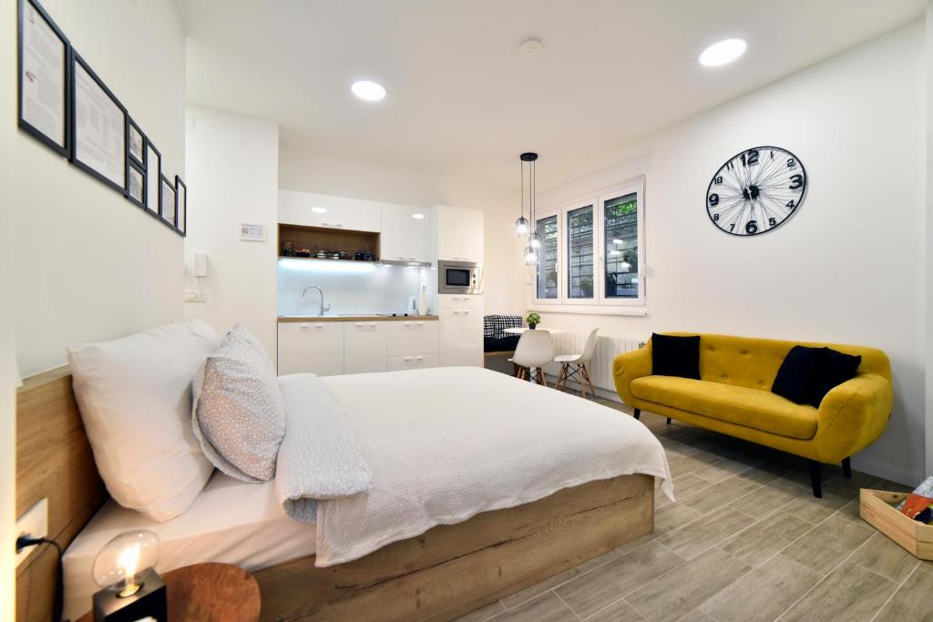 Fishnjak Apartments - 4