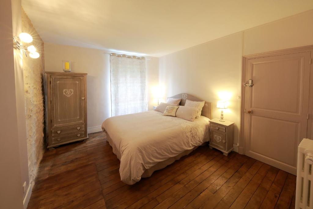 La Loge des Fées - Chambre Familiale Avec Terrasse