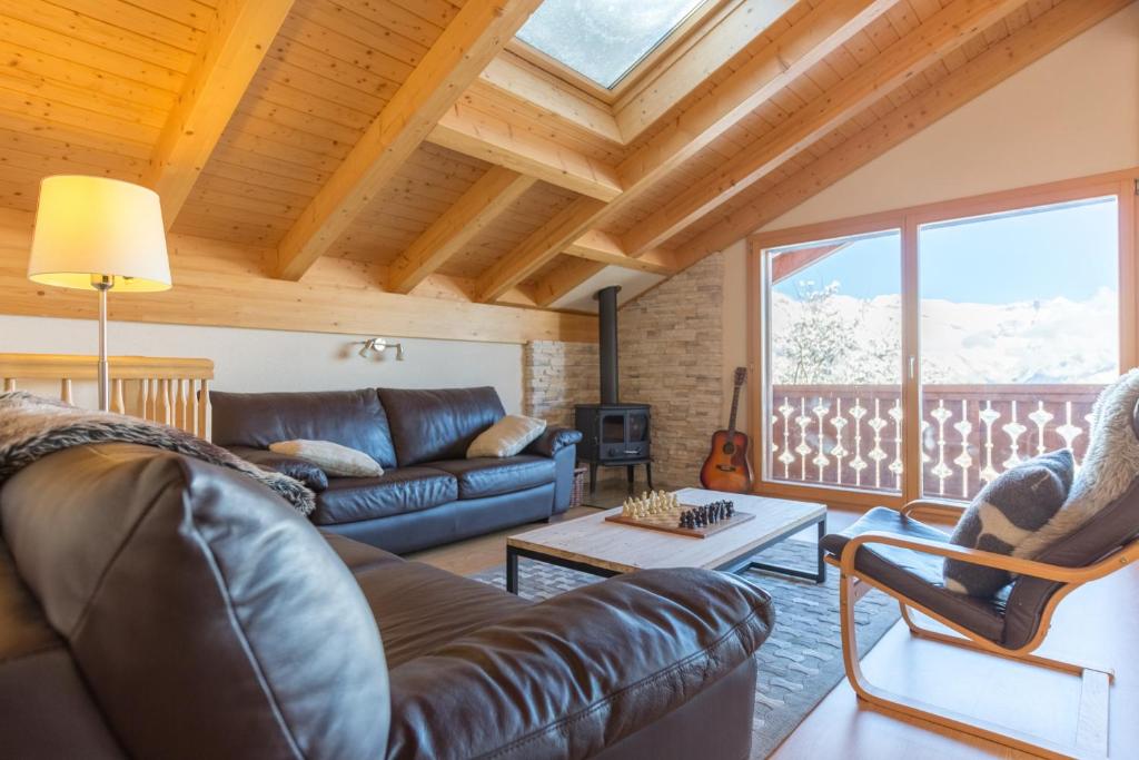 Posezení v ubytování Chalet Nid Blanc