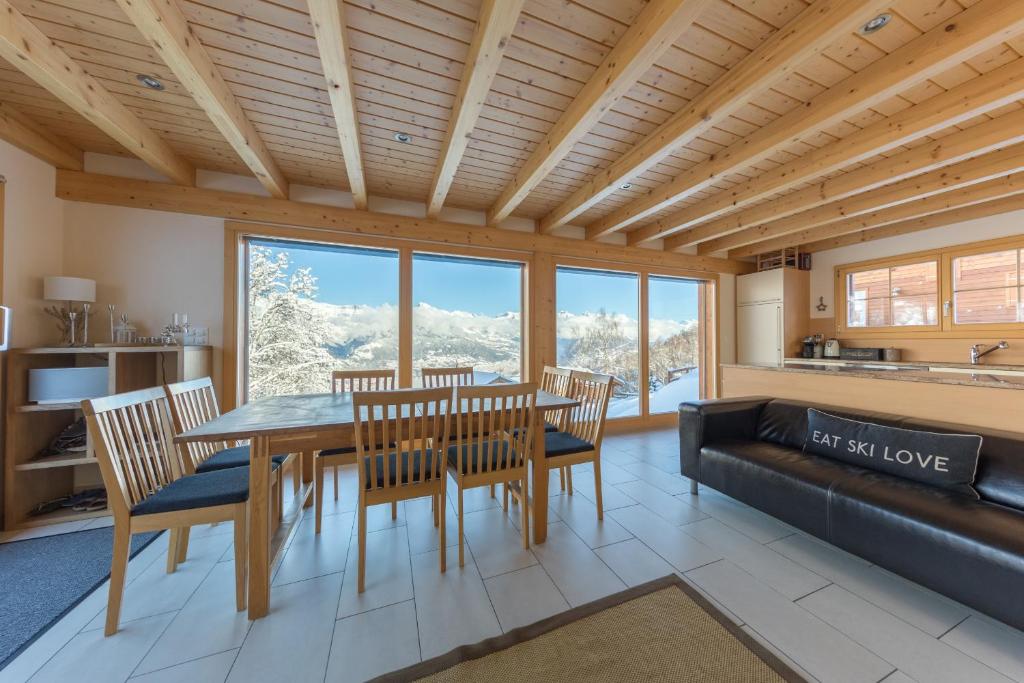 Kuchyň nebo kuchyňský kout v ubytování Chalet Nid Blanc