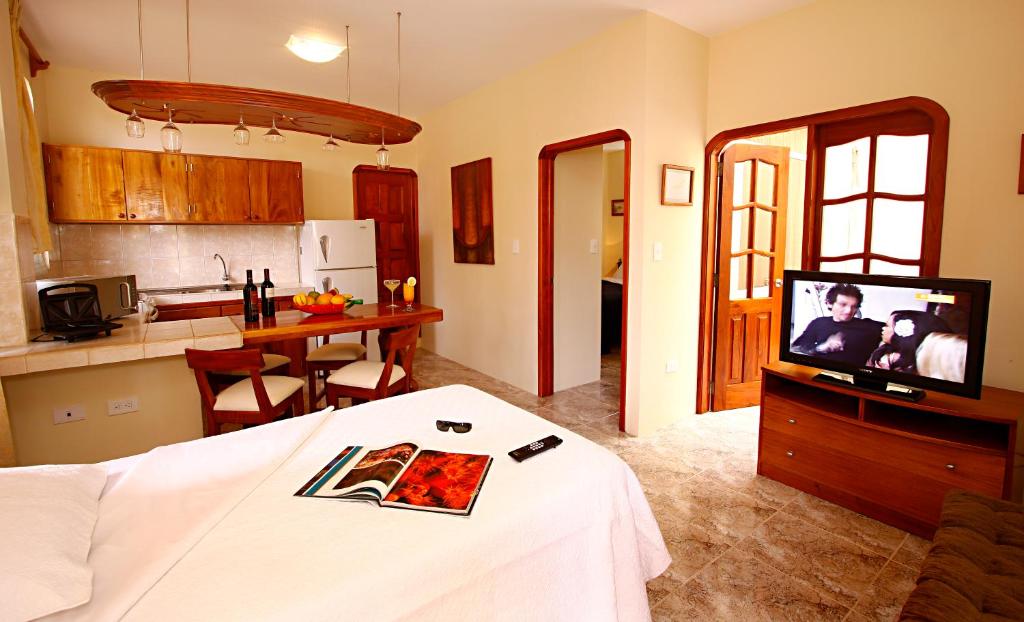 Kuchyň nebo kuchyňský kout v ubytování Hotel Del Sol Galapagos