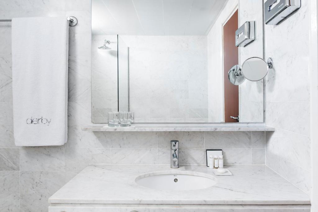 Kúpeľňa v ubytovaní Hotel Derby