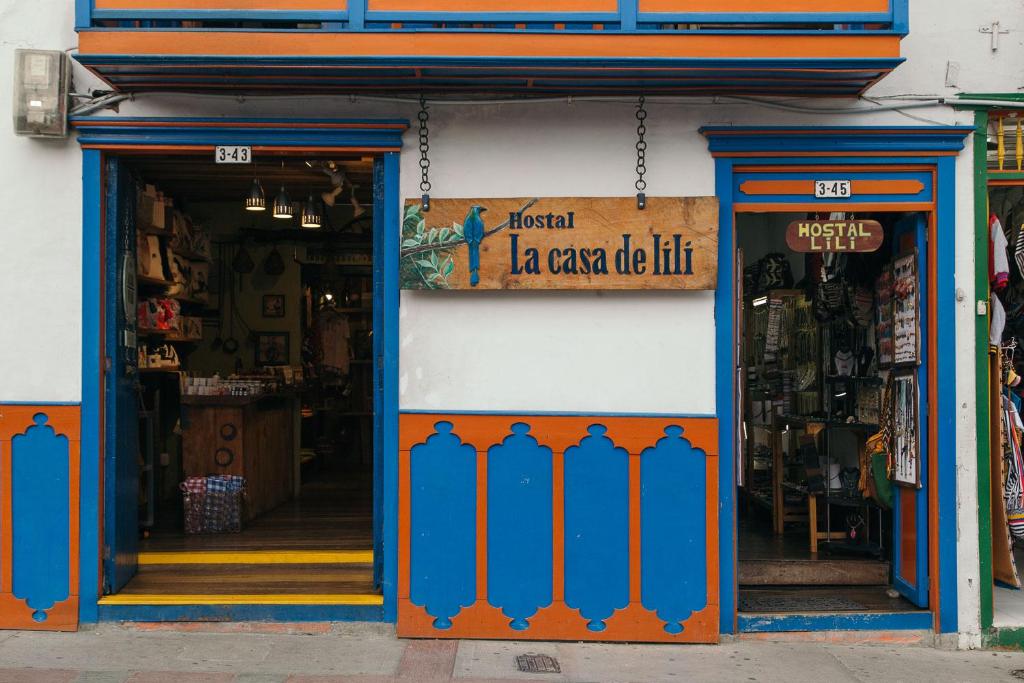 Certificat, premi, rètol o un altre document de Hostal La Casa De Lili