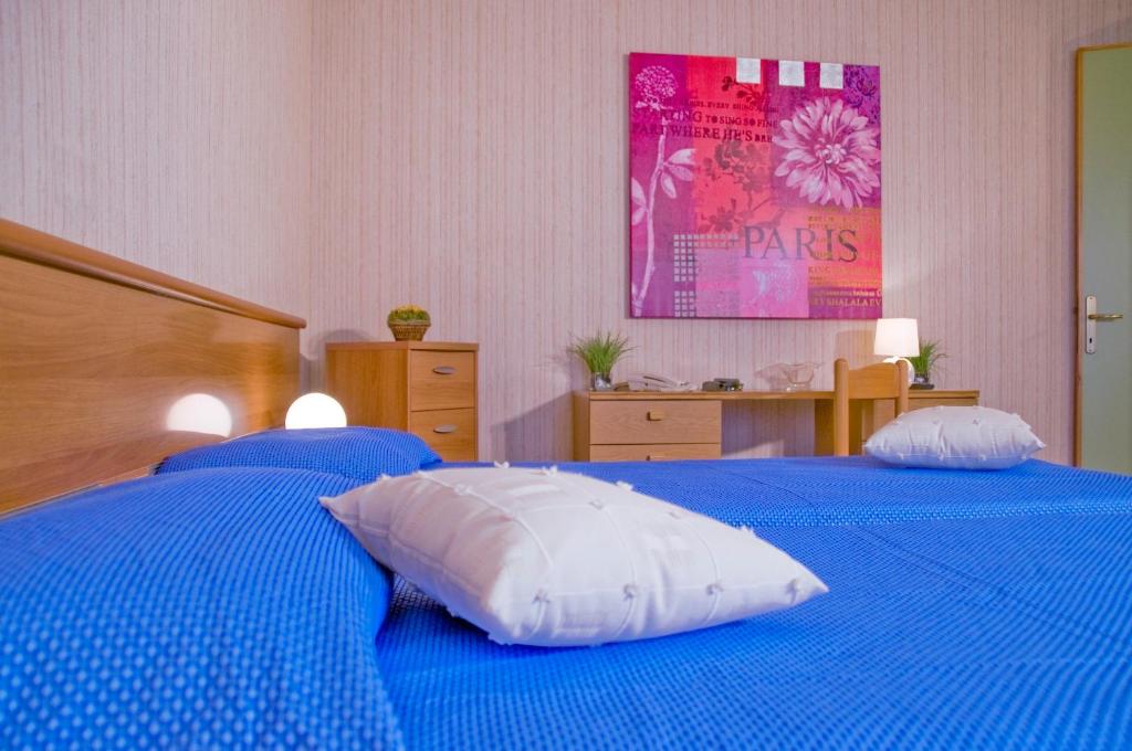 Hotel Residence Ulivi E Palme - Vierbettzimmer