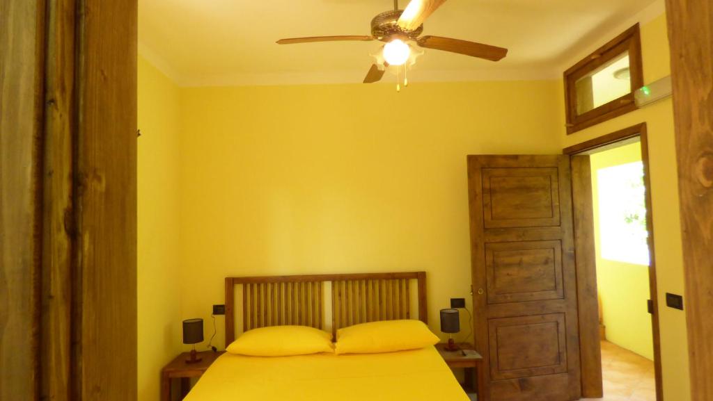 Postel nebo postele na pokoji v ubytování Oasis Paul Residencial