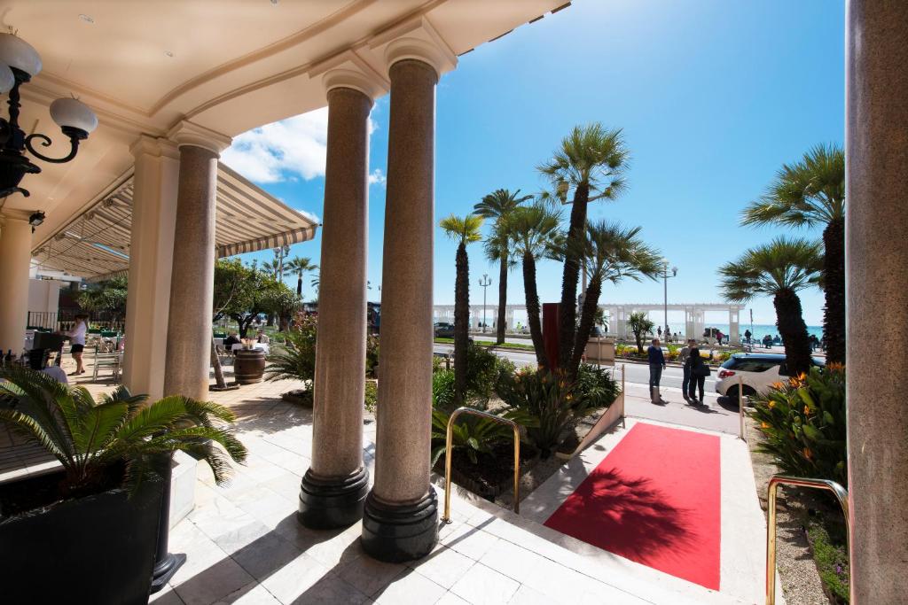 Hôtel Le Royal Promenade des Anglais - Resim 29