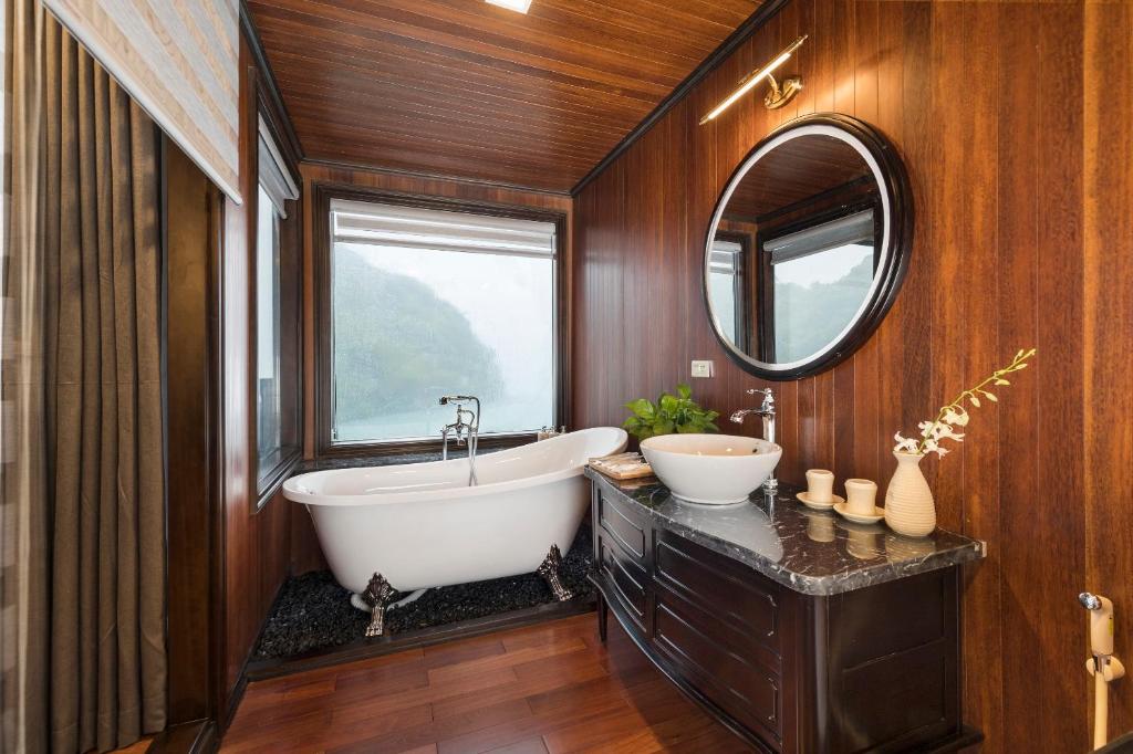 La Regina Legend Cruise - 13