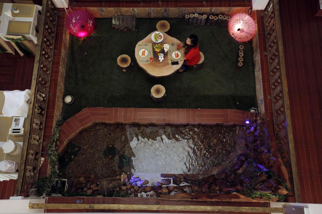 Fotografie z fotogalerie ubytování Virtue Highland Hotel v destinaci Yankoun