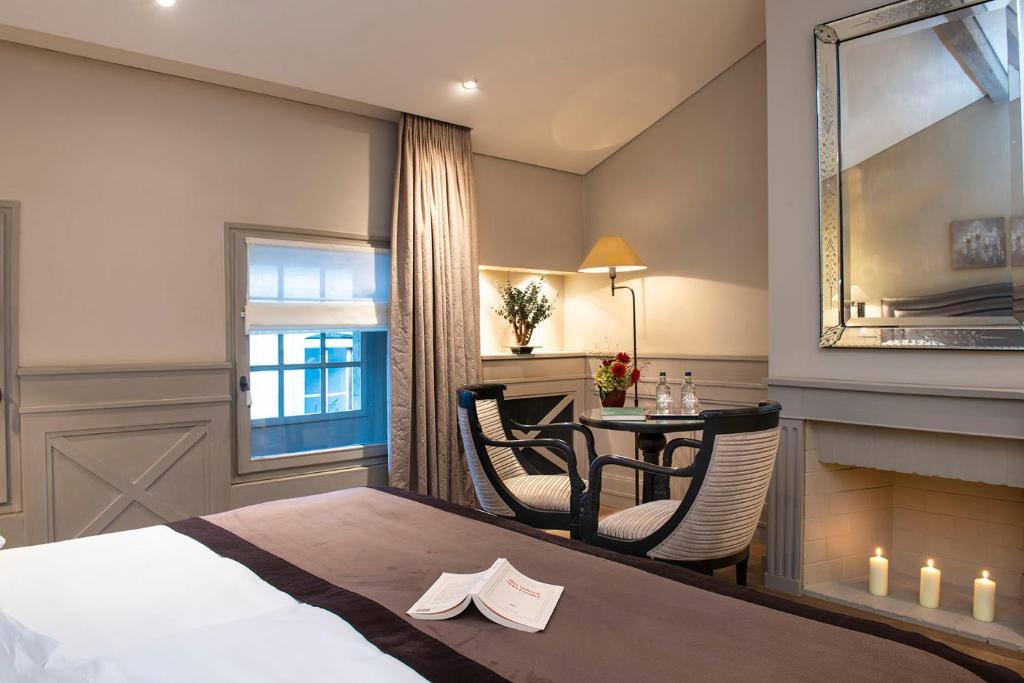 Hôtel Les Armures - Resim 28