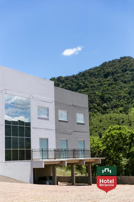  Hotel Bergozza
