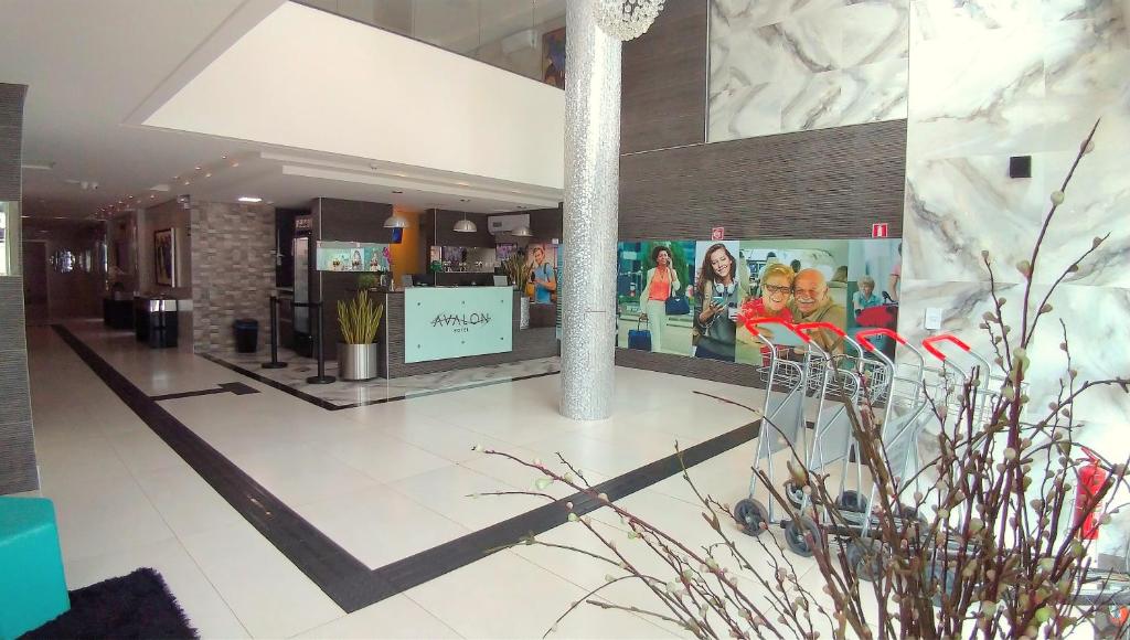  Maringá Hotel Avalon Econômico