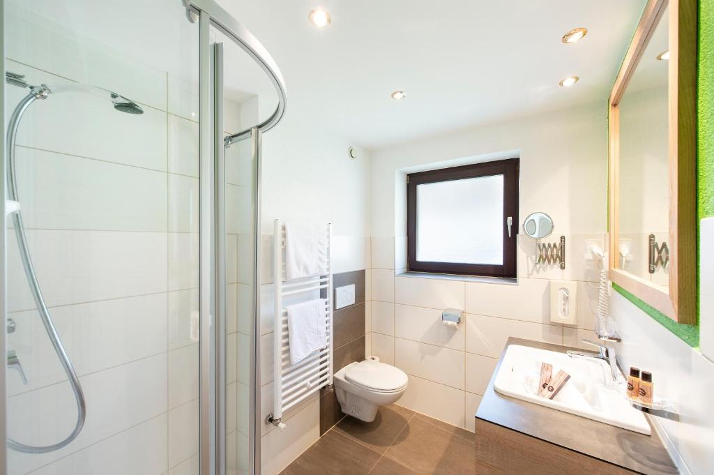 Koupelna v ubytování Hotel Erhart Sölden