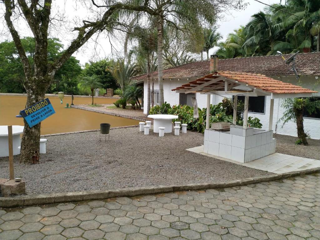  Pousada Scursel