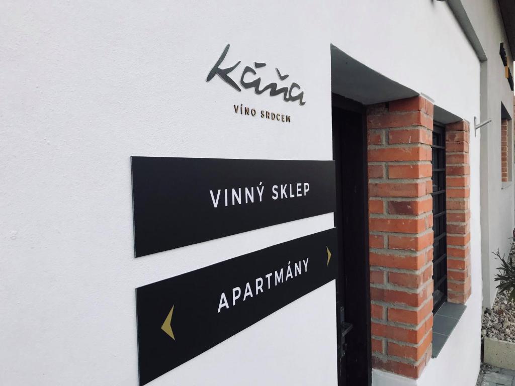 Certifikát, hodnocení, plakát nebo jiný dokument vystavený v ubytování Apartmány & Vinařství Káňa