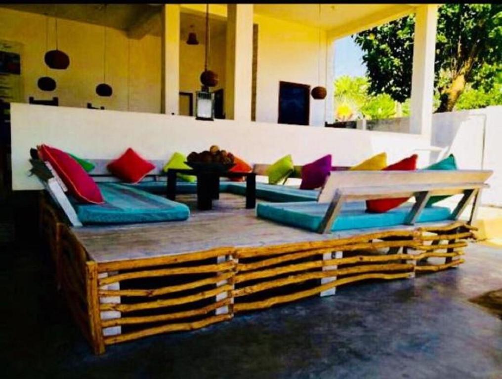 Posezení v ubytování Jasmine Garden Beach Guest House
