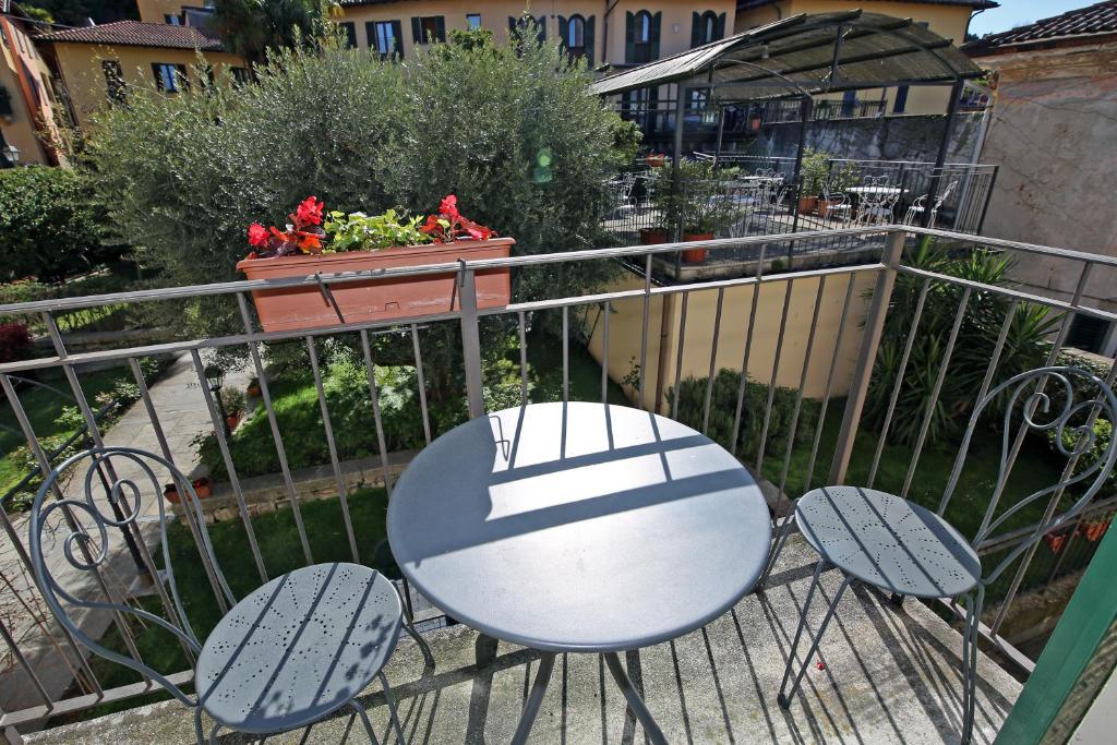 Een balkon of terras bij Residence la Limonera